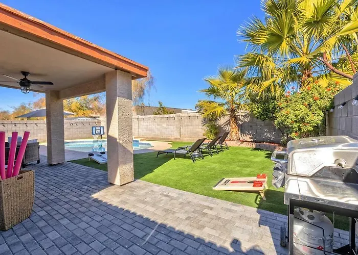 Beautiful Casacamila Hideaway Yourhomeawayfromhome Holiday home Peoria