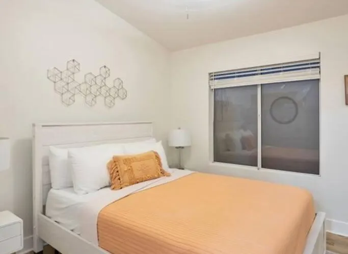 Holiday home Beautiful Casacamila Hideaway Yourhomeawayfromhome Peoria